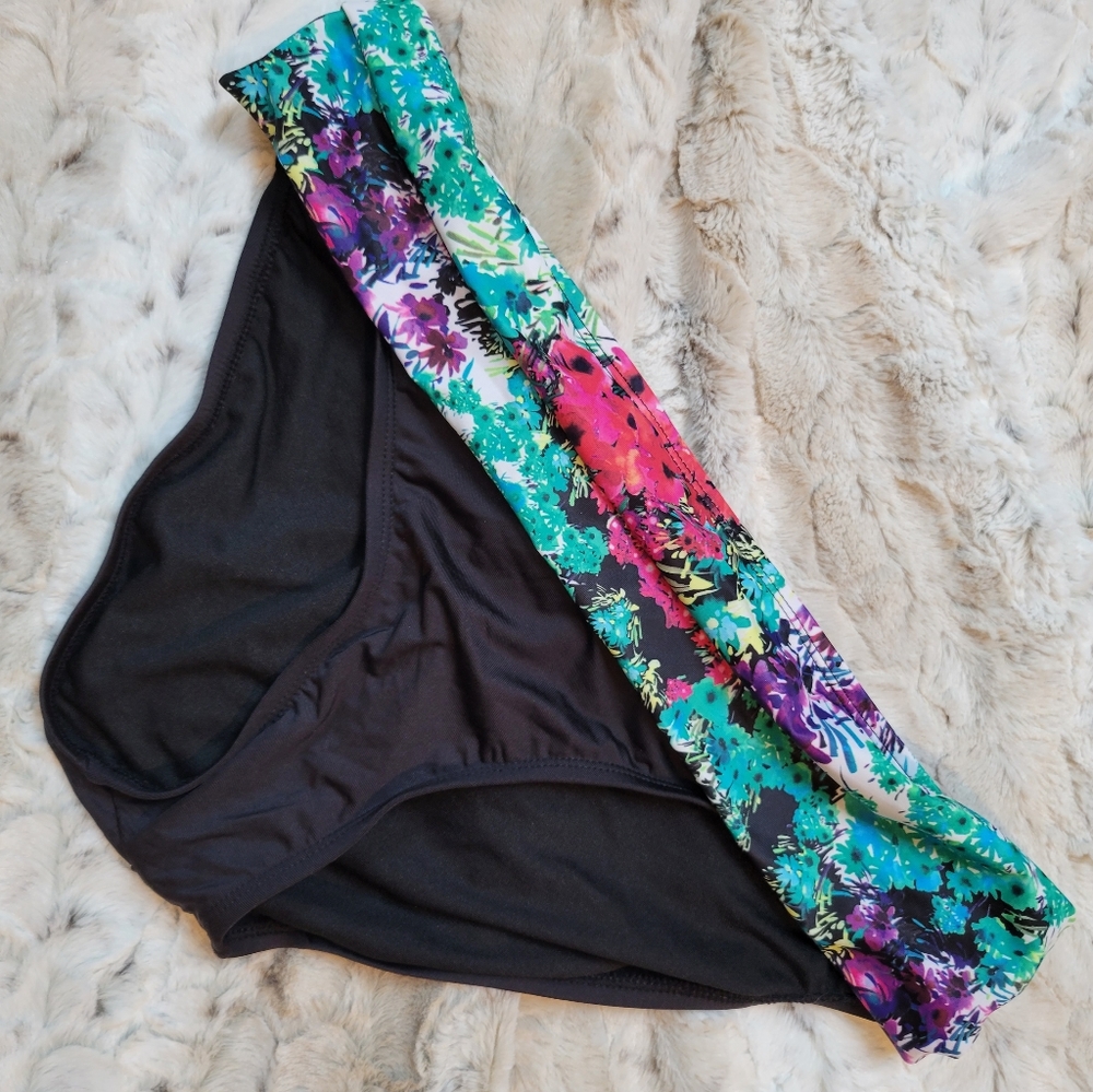 🆕 Kenneth Cole Swim Bikini Bottoms NEW!